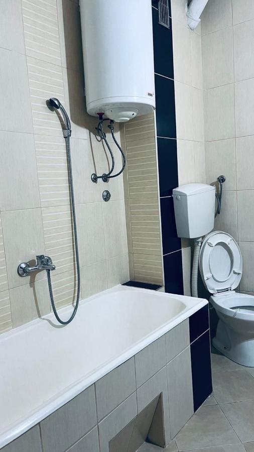 Majdini Clock Tower Apartman Podgorica Ngoại thất bức ảnh
